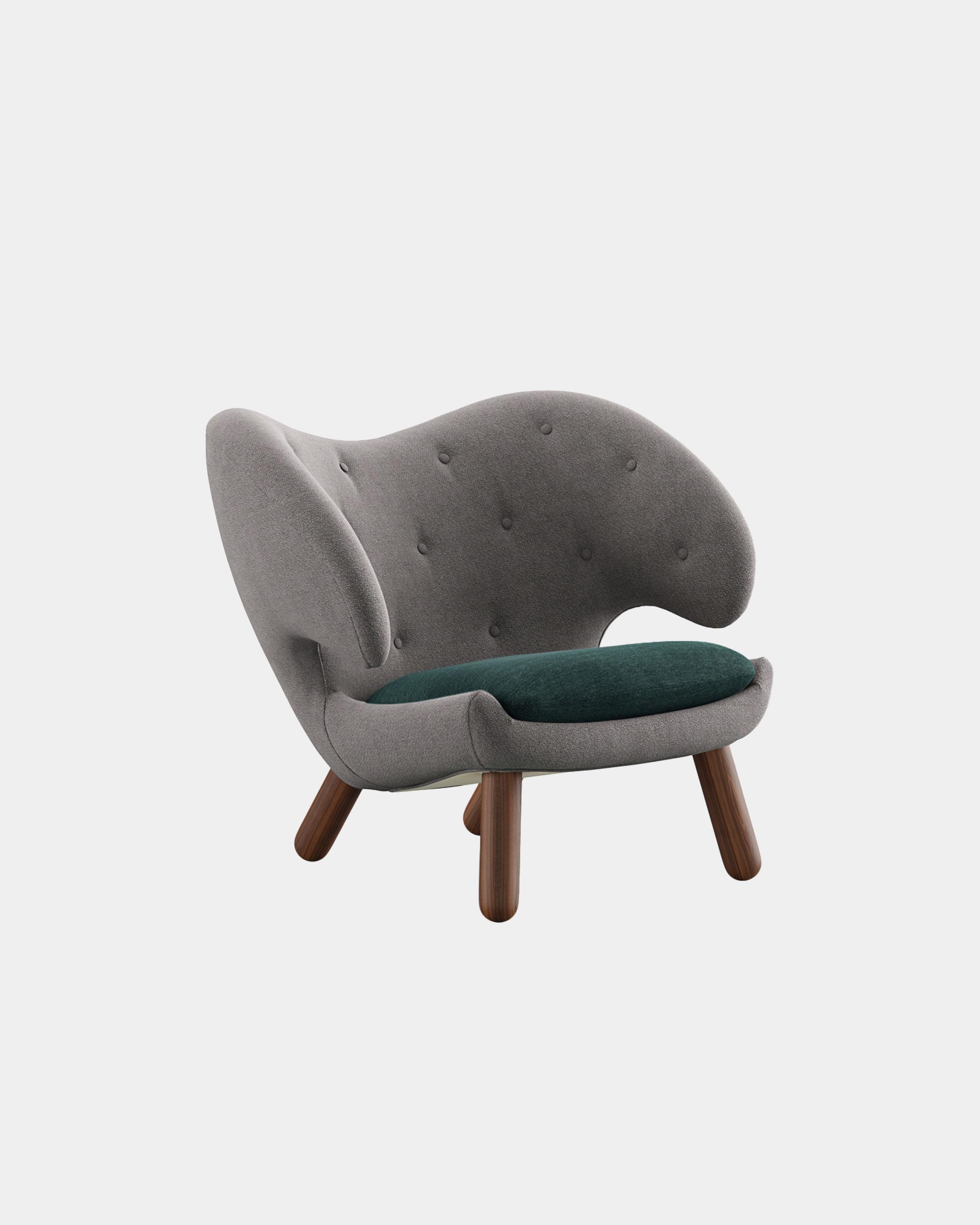 Pelican Chair Vidar With Button
